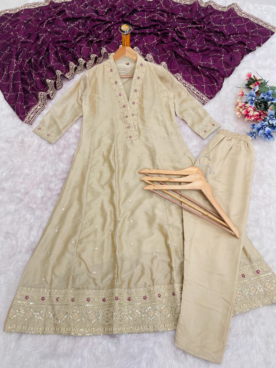 Royal Vichitra Silk Anarkali Kurti Pent Set