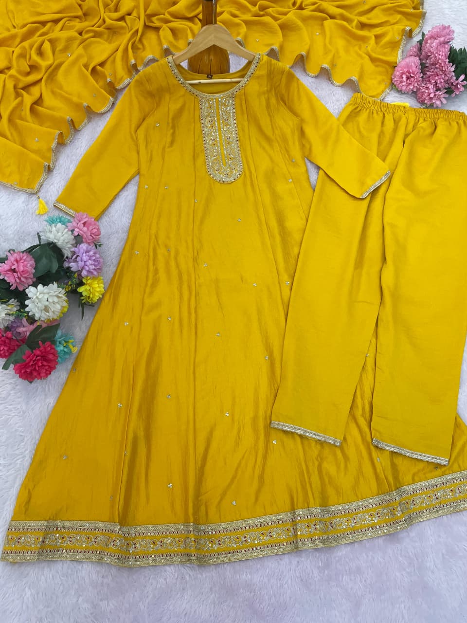 Meherva Vichitra Silk Anarkali Suit Set