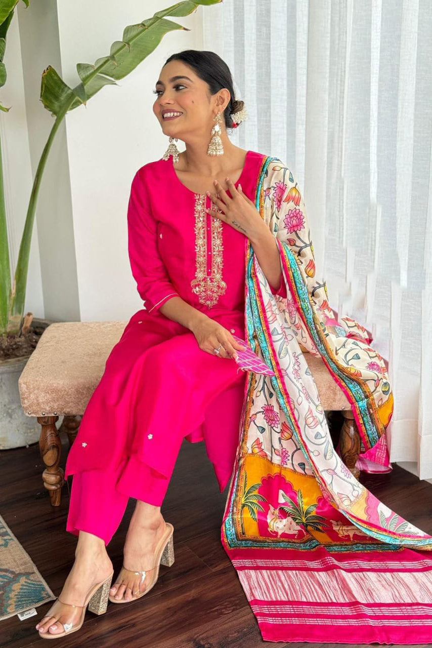 Rose Grandeur 3-Piece Suit Set