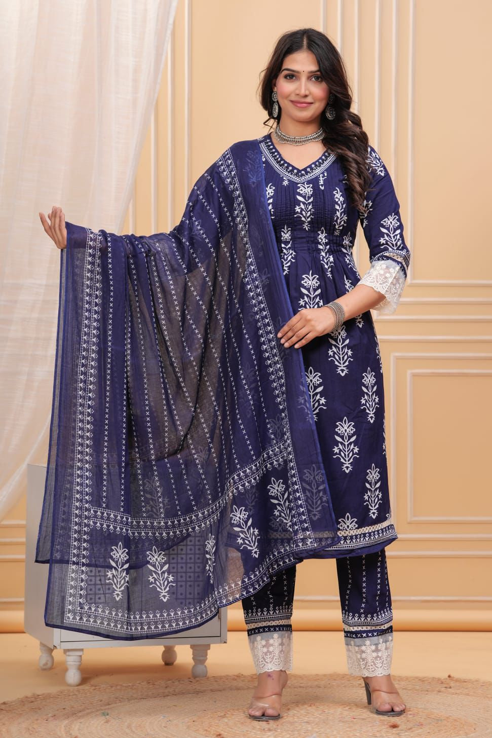 Beautiful V-Neck Grace Cotton Suit Set