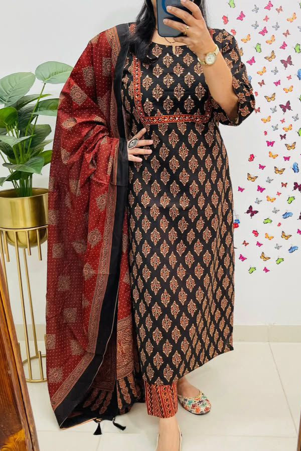 Heavy Cotton Sequence Kurti Pant Dupatta Set