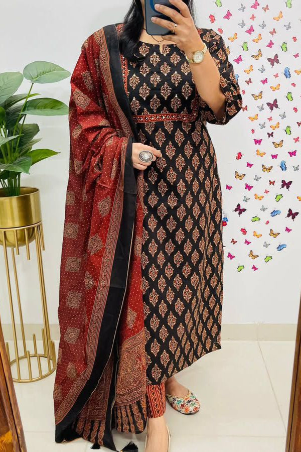 Heavy Cotton Sequence Kurti Pant Dupatta Set