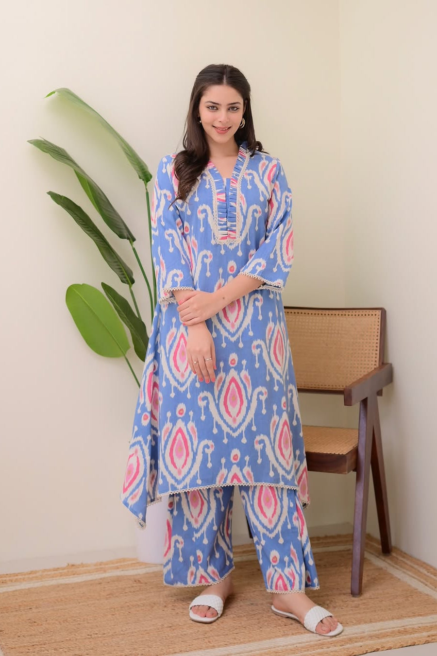 Traditional Apple-Cut Cotton Co-Ord Set