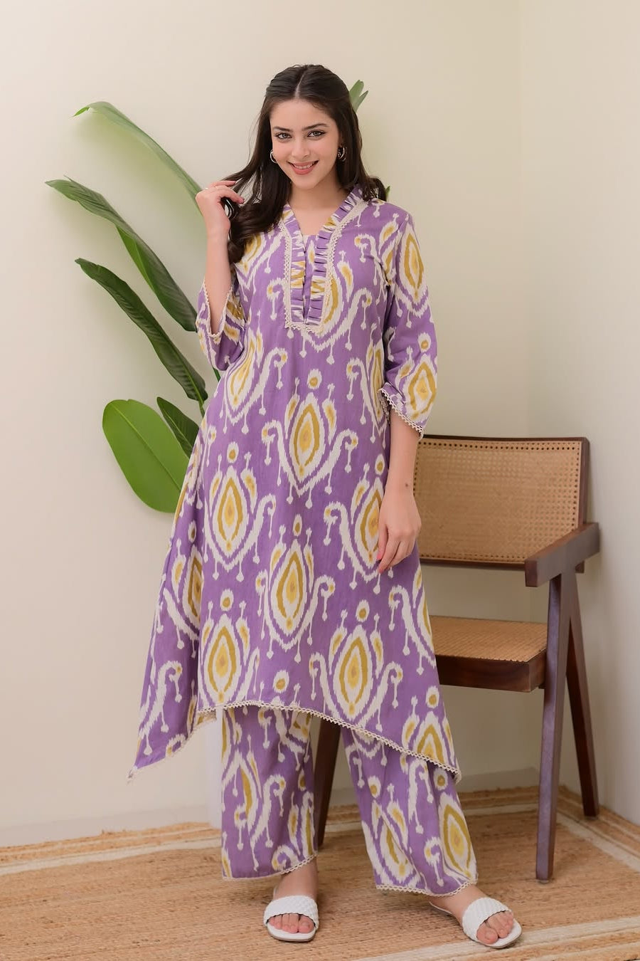 Traditional Apple-Cut Cotton Co-Ord Set
