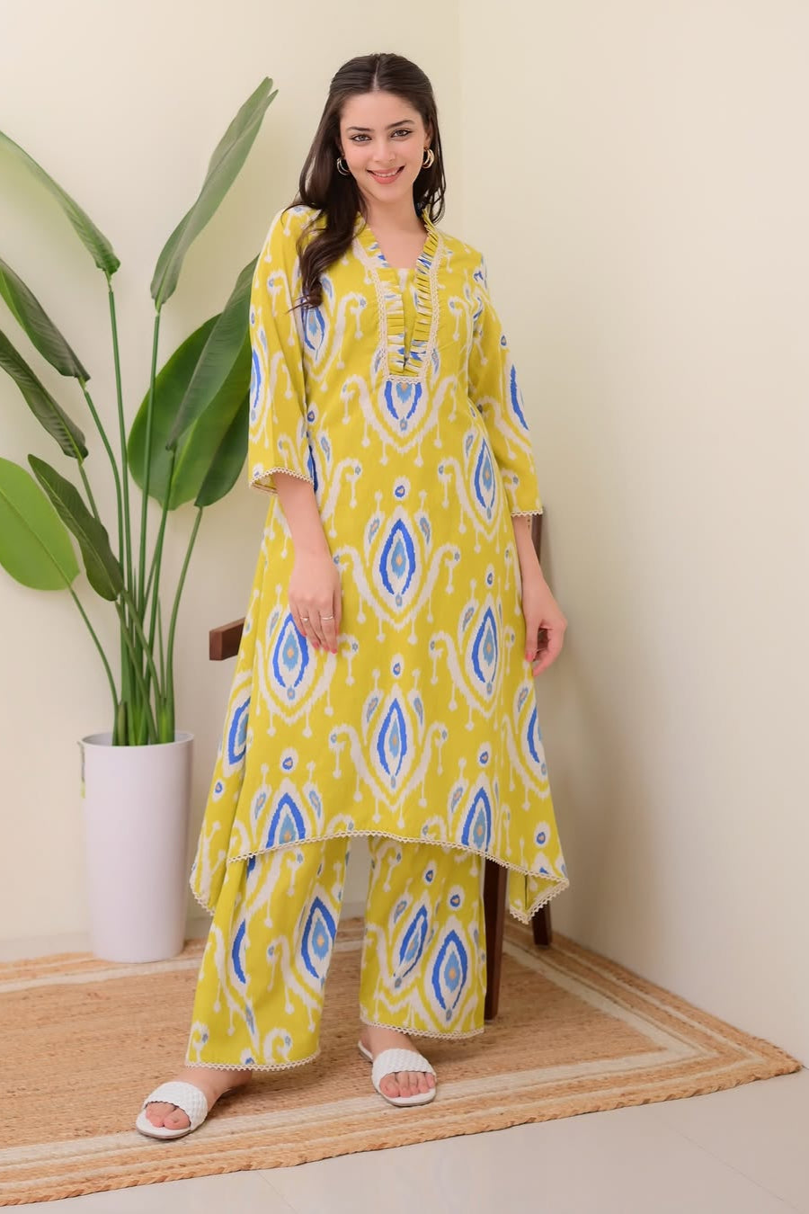 Traditional Apple-Cut Cotton Co-Ord Set