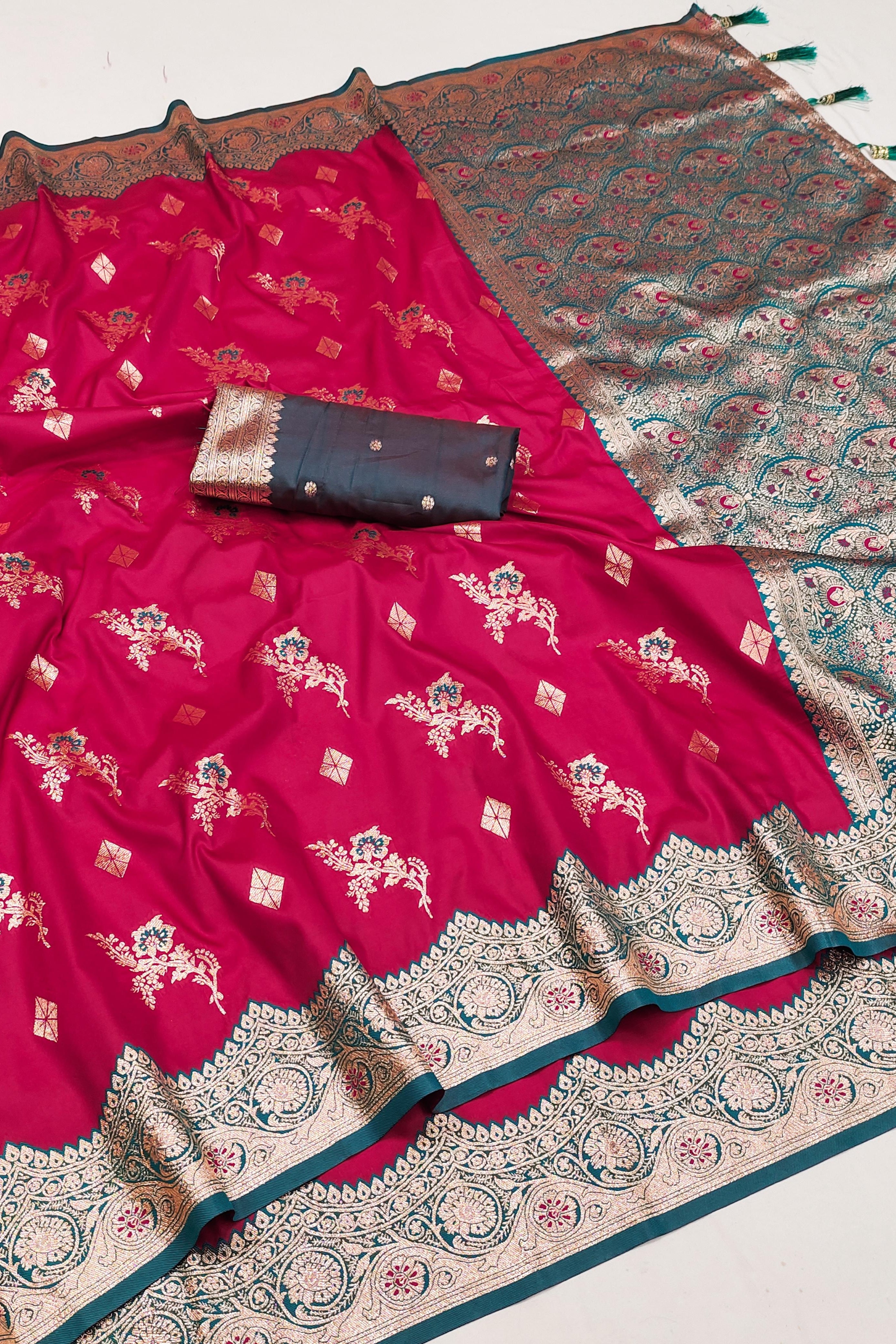 Soft Banarasi Silk Meenakari Weaving Saree