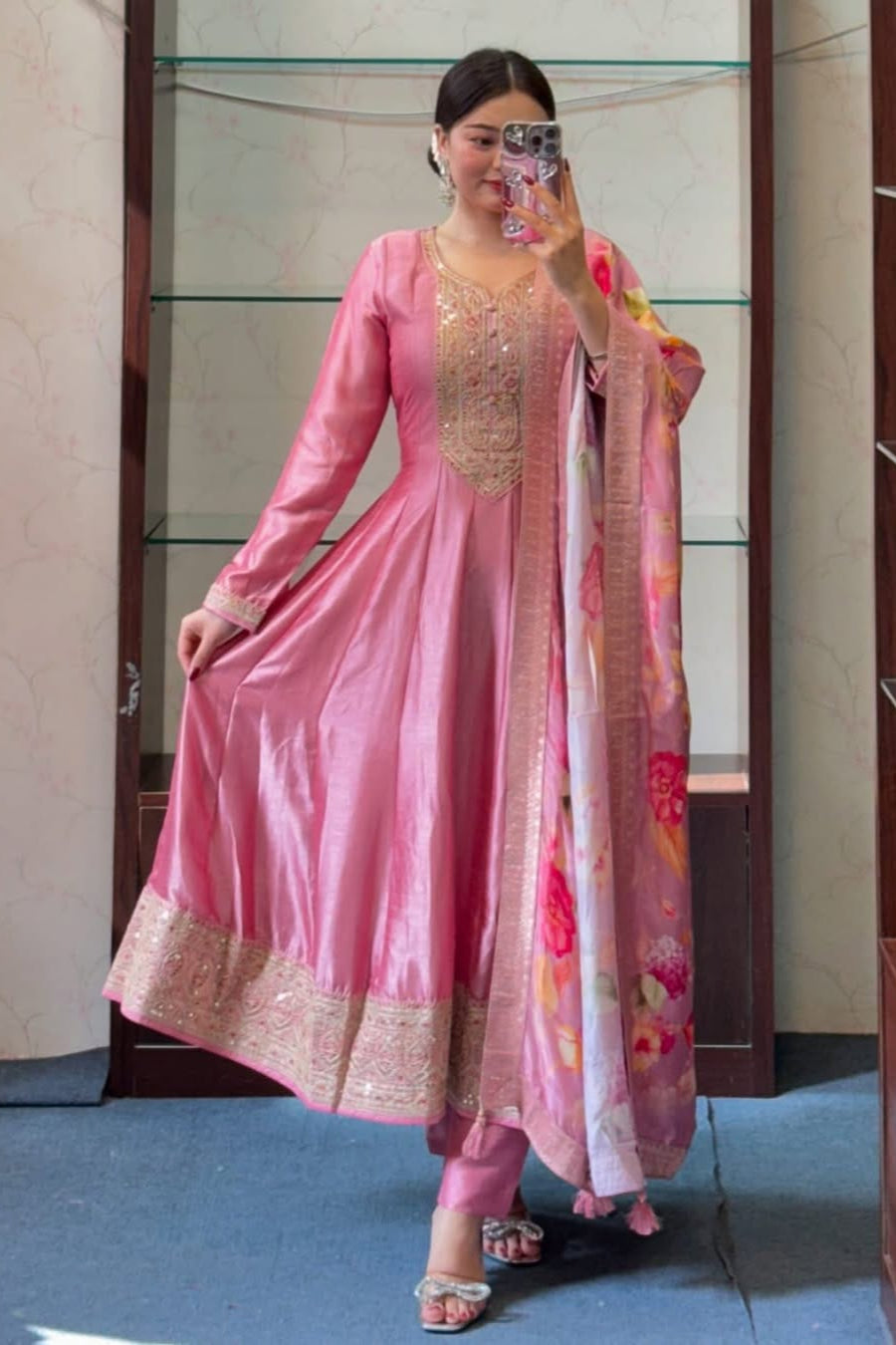 Zarira Banana Silk Anarkali Kurti Pant Dupatta Set