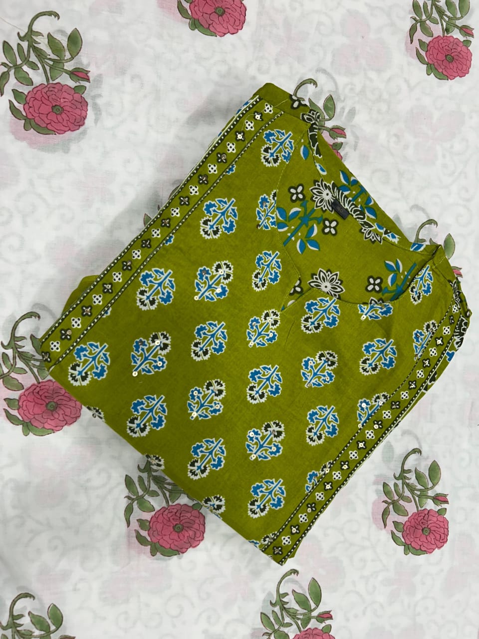 Pure Fine Cotton Mehendi Heavy Cotton Suit Set