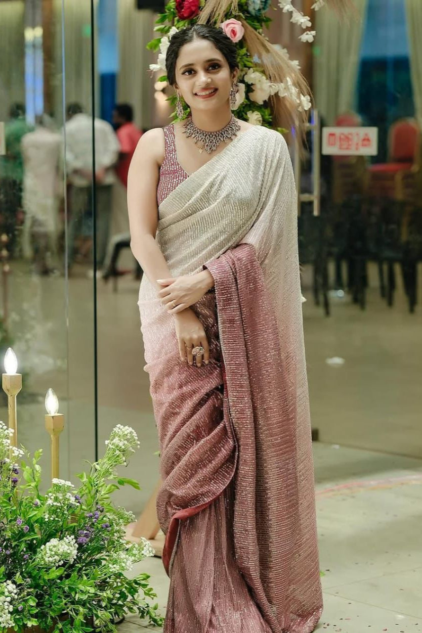 Noorani Light Purple Sequin Embroidered Georgette Saree