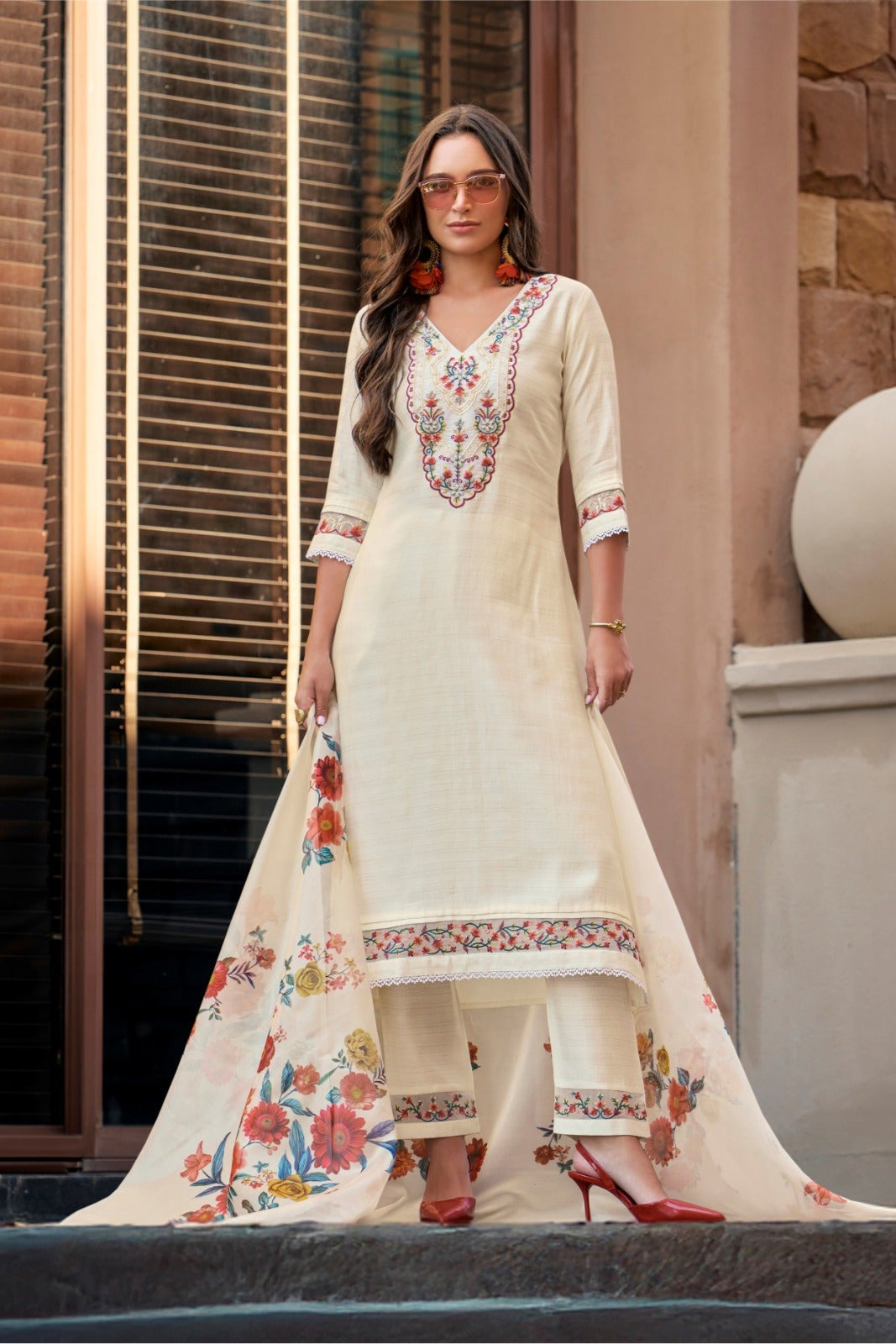Beautiful Noorva White Chanderi Embroidered Suit Set
