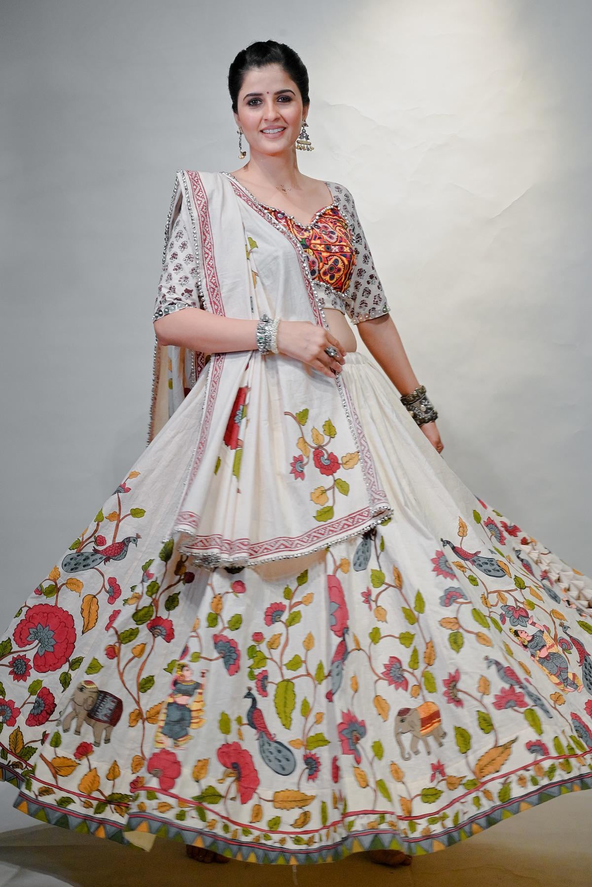 Gamathi Mirror Work Navratri Lehenga Set
