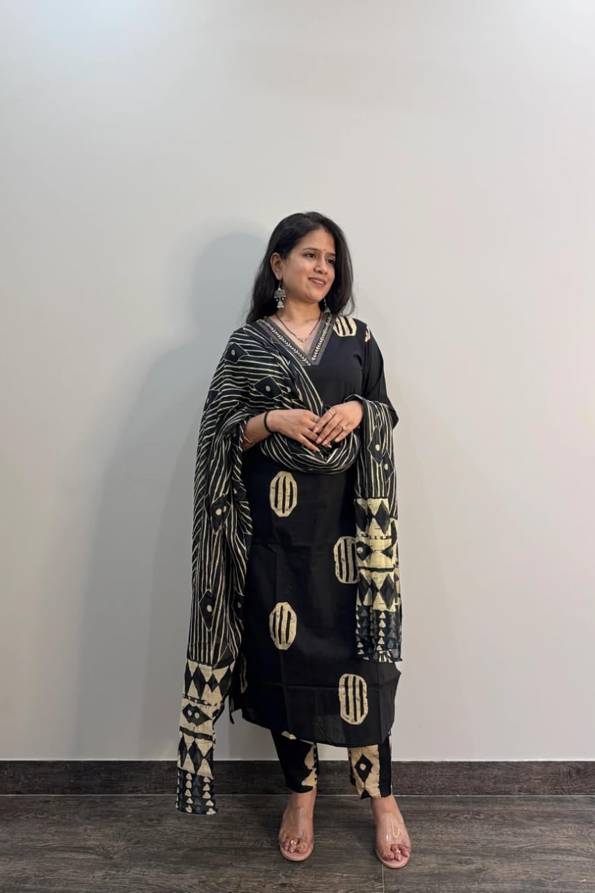 Beautiful Pure Fine Cotton Embroidered Suit Set