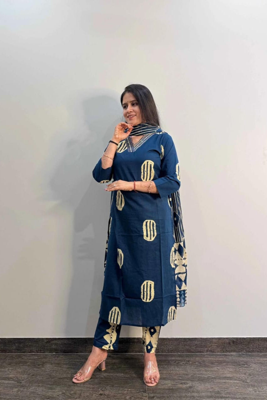 Beautiful Pure Fine Cotton Embroidered Suit Set
