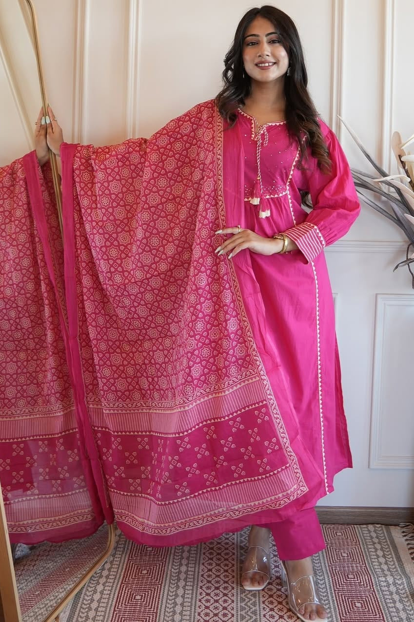 Gulzaar Embroidered Cotton Kurti Pant Dupatta Set