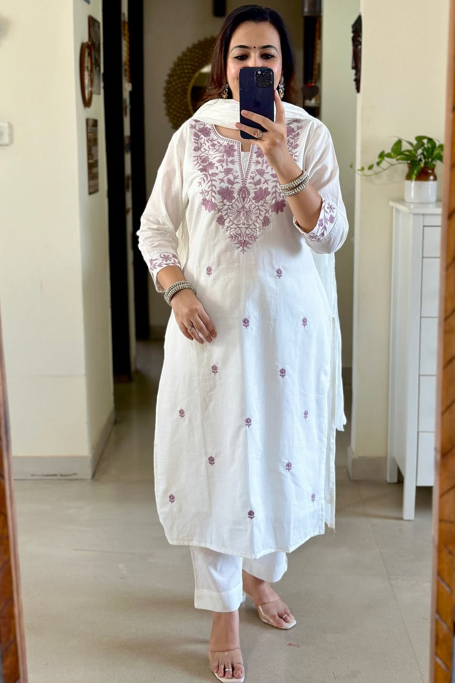 Noor-e-Khadi White Embroidered Khadi Flex Suit Set