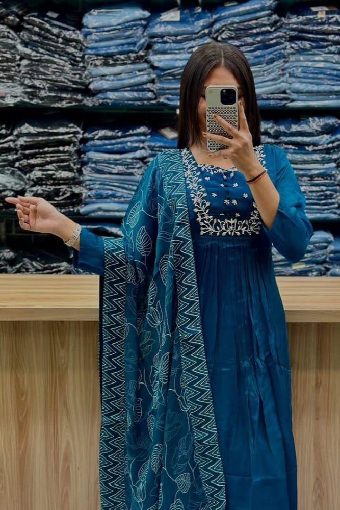 Beautiful Pure Grace Cotton Suit Set