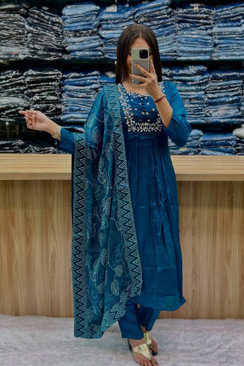 Beautiful Pure Grace Cotton Suit Set