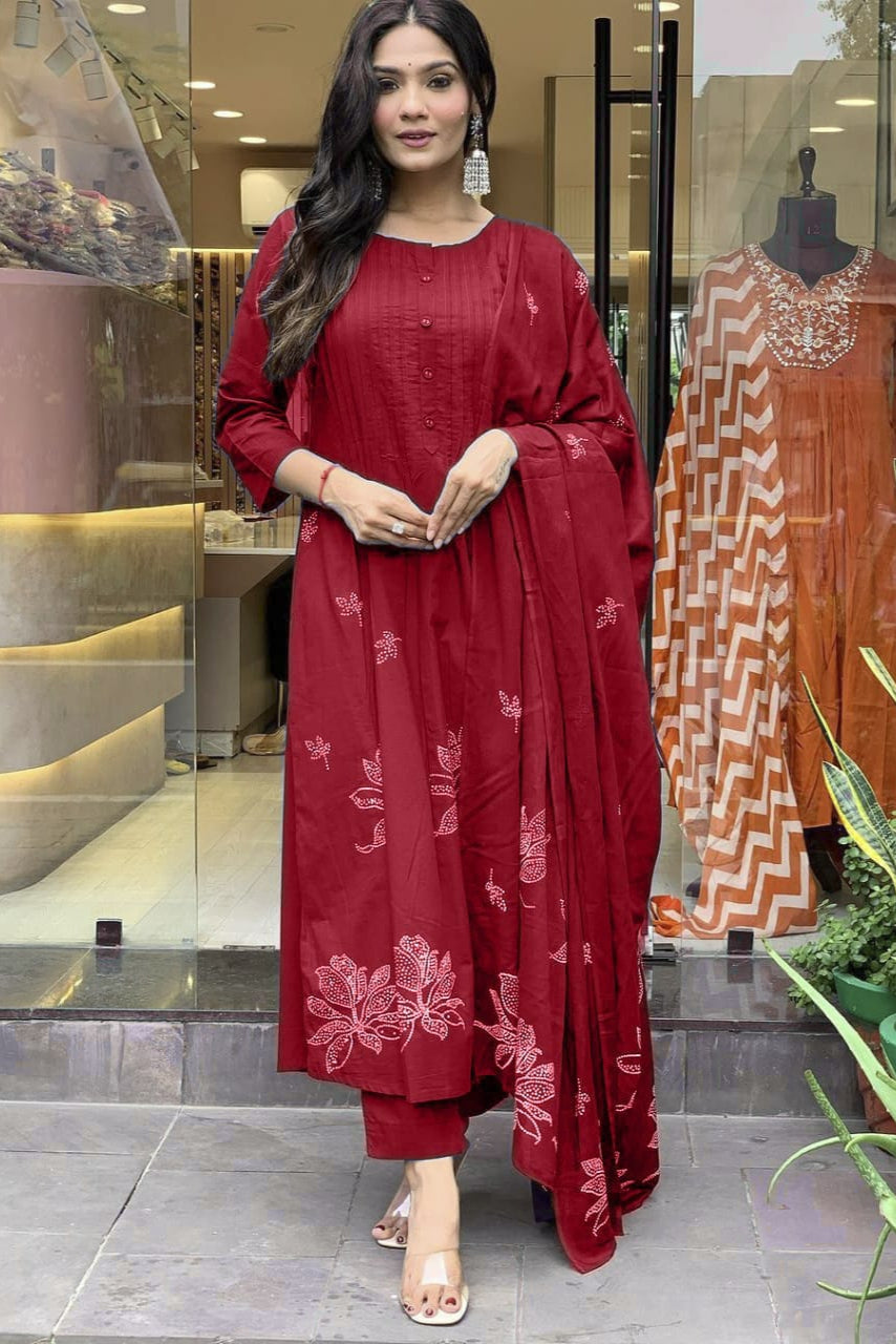 Elegance V-Neck Kurti Pant Dupatta Set