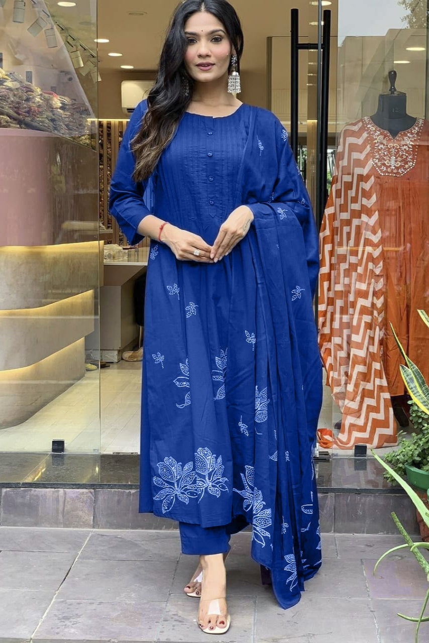 Elegance V-Neck Kurti Pant Dupatta Set