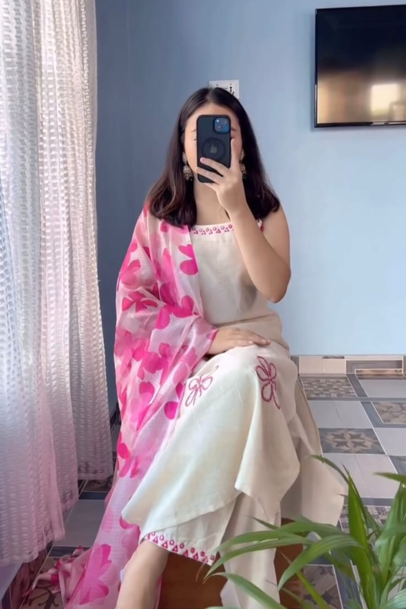 Nooraniya Cotton Flex Pink Embroidery Kurti Set