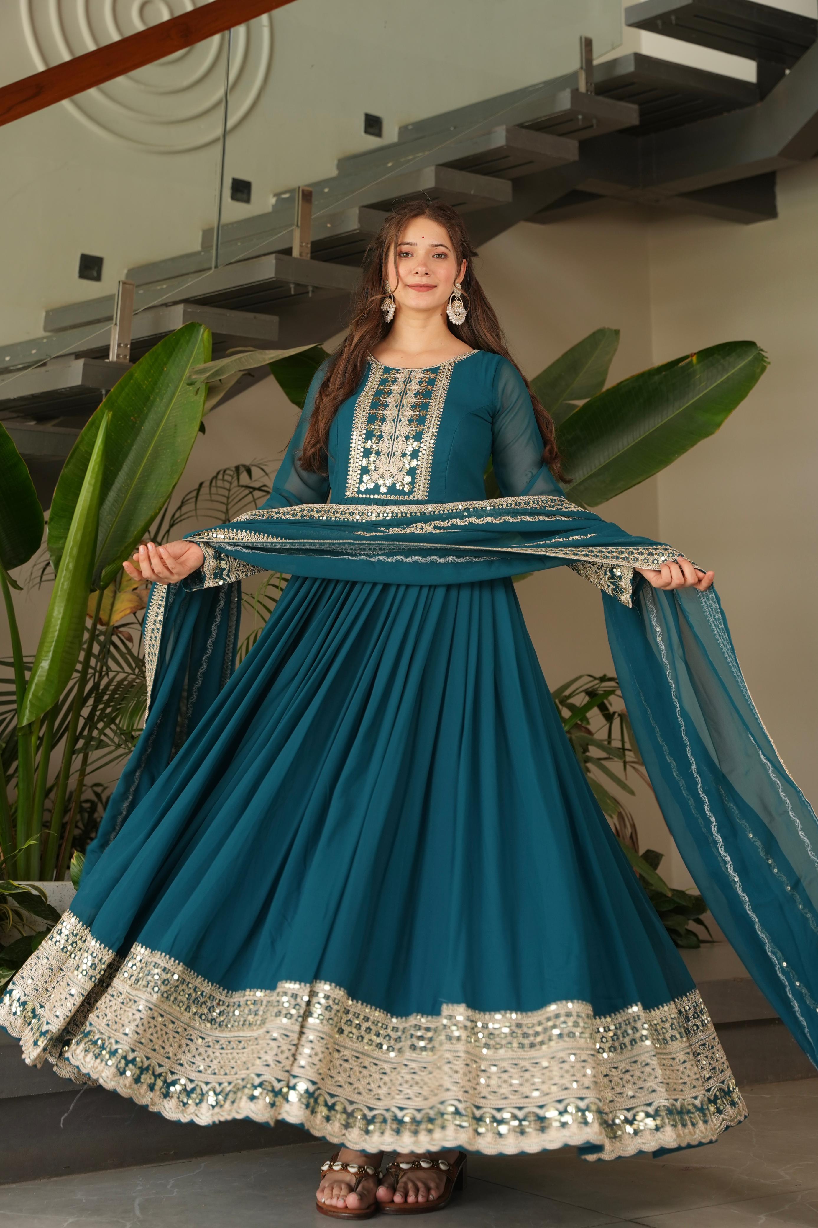 Noorani Siqunce Embroidered Fox Georgette Gown Set