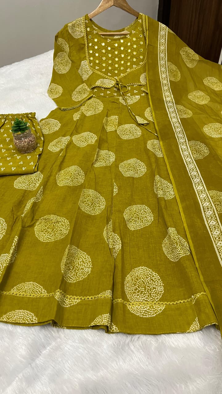 Noor-E-Mehendi Anarkali Shrug Kurti Set