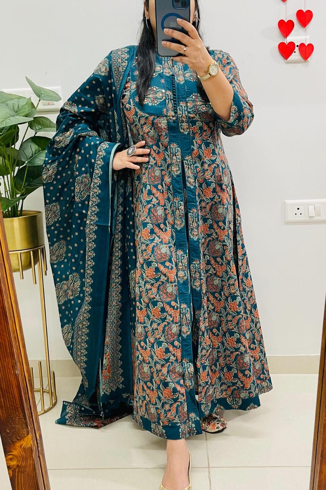 Gulzaar Morpanki Handwork Anarkali Kurta Set