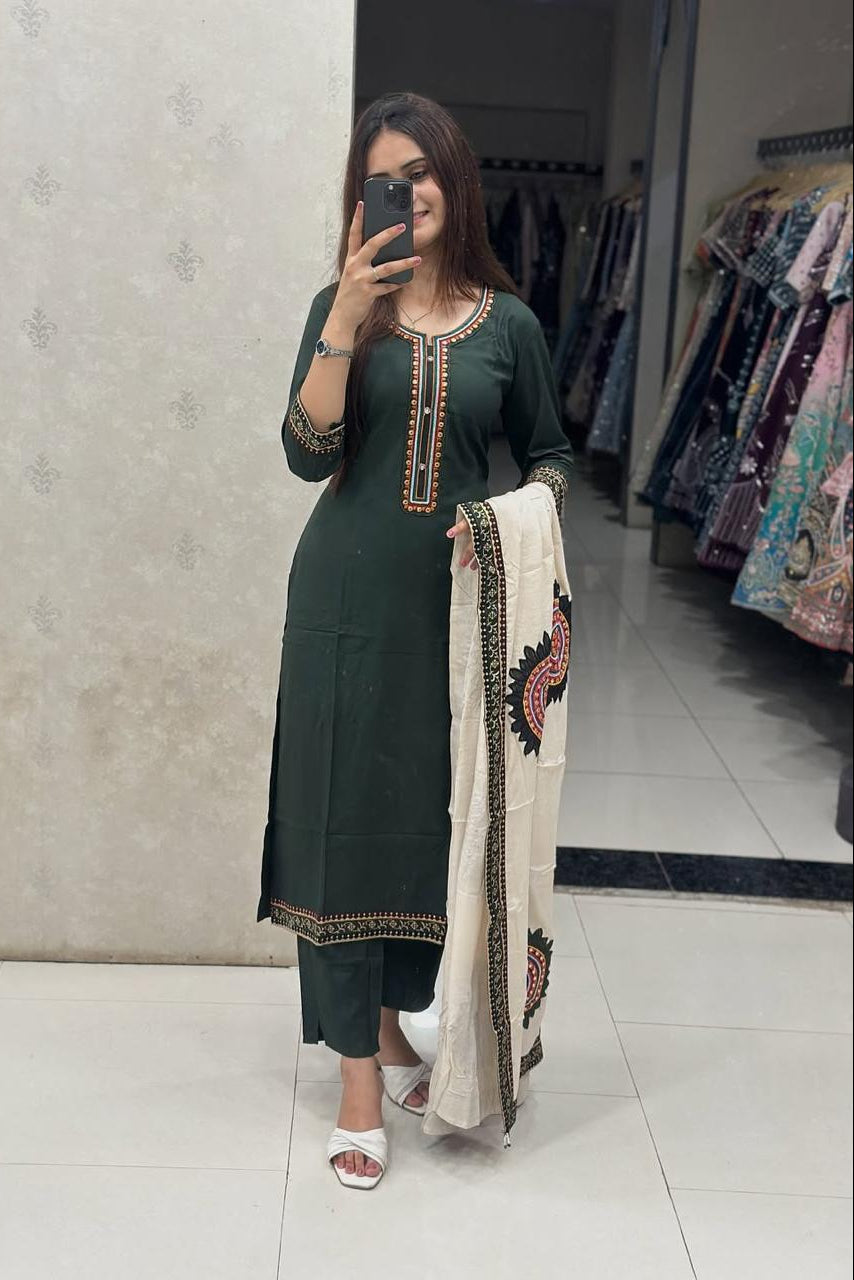 Noorvi Green Sequin Embroidered Cotton Suit Set