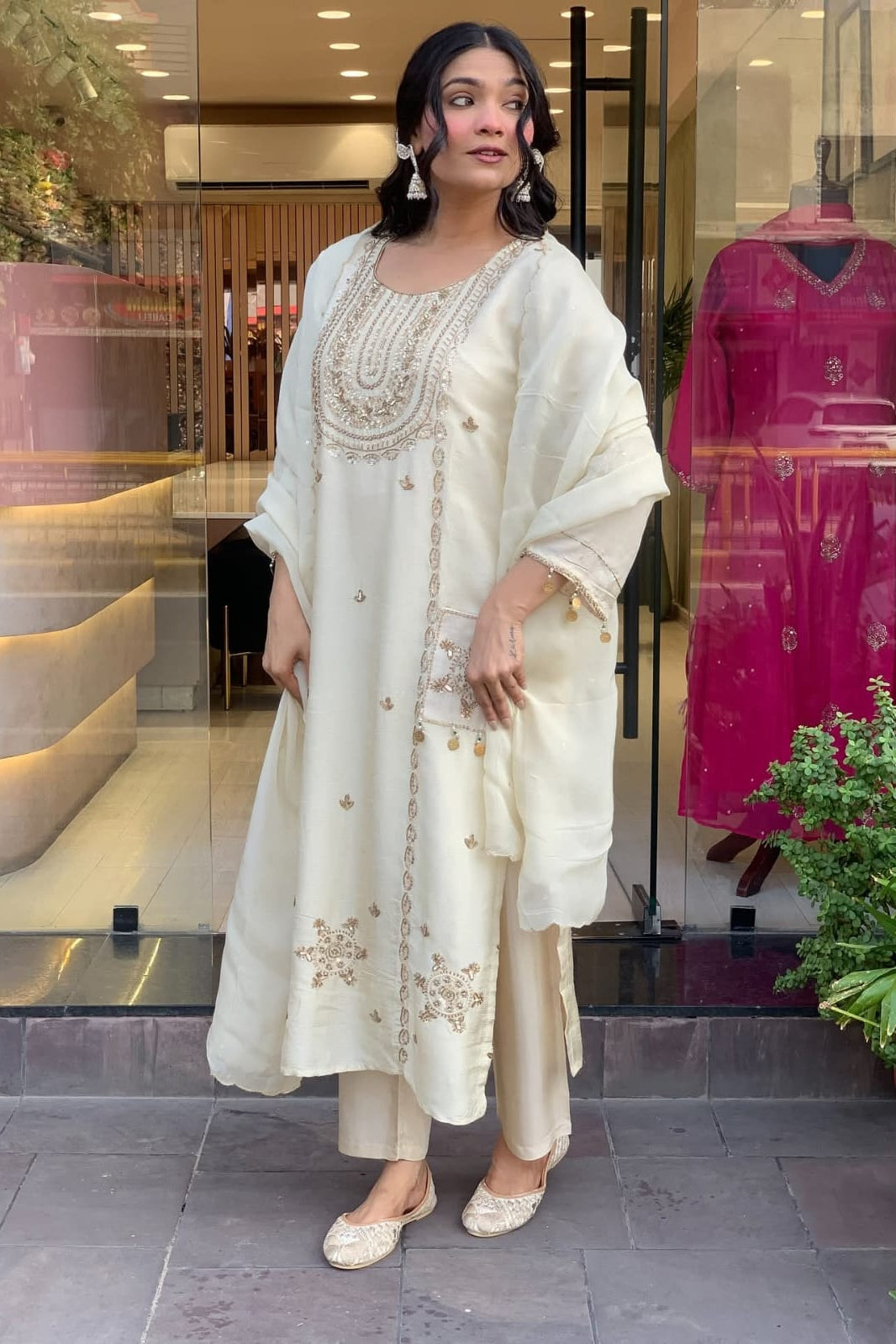 Satari White Vichitra Art Silk Suit Set