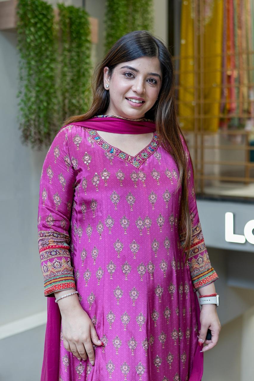 Noor-e-Gulab Chinon Handwork Anarkali Kurti Pant & Dupatta