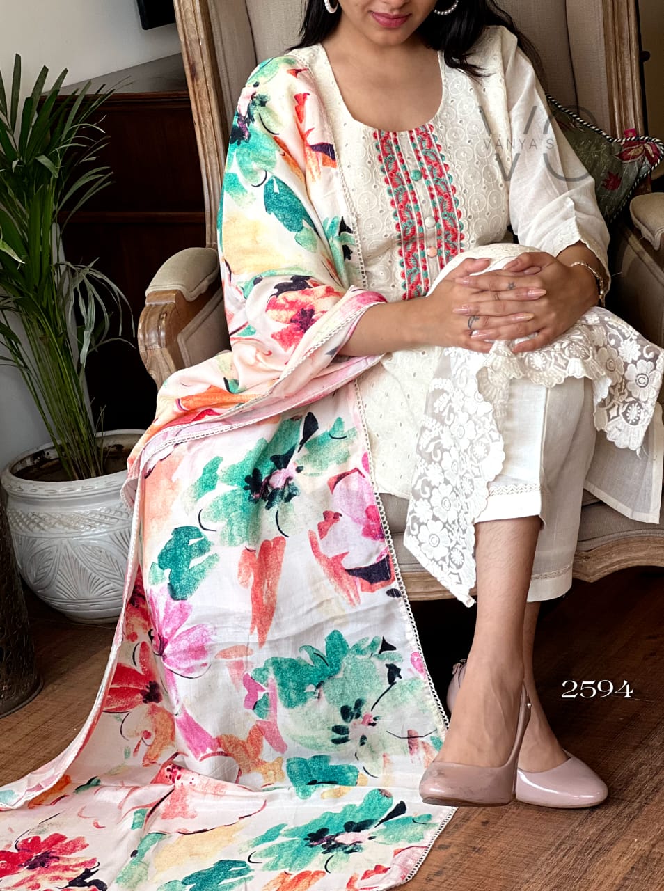 Noor-E-Nazakat White Chikankari Schiffli Cotton Suit Set