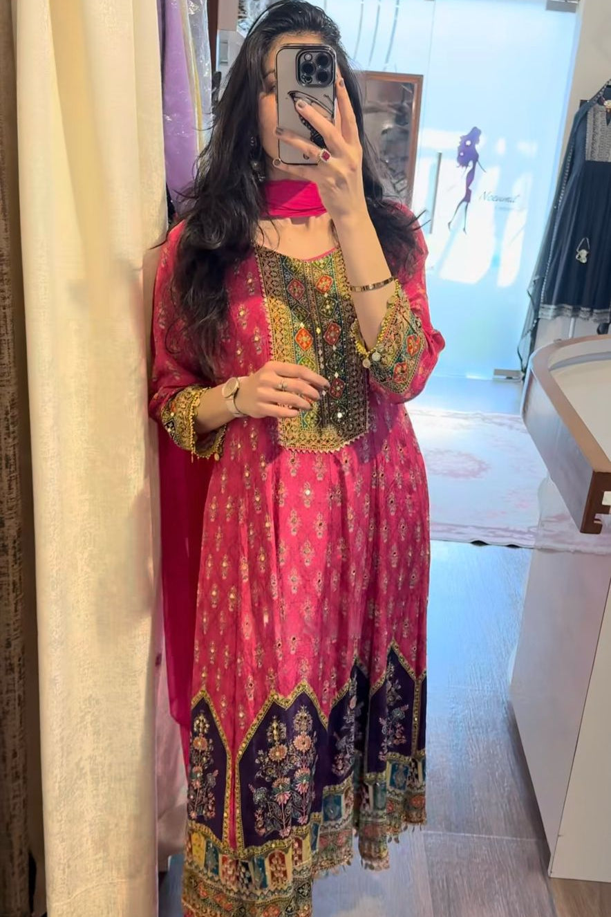 Gulbahar Pink Mirror Shine Chinon Kurti Pant Dupatta Set