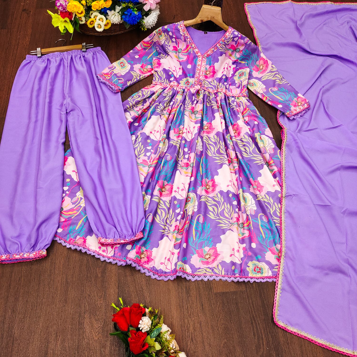 New Launching Muslin Alia Cut Suit Set