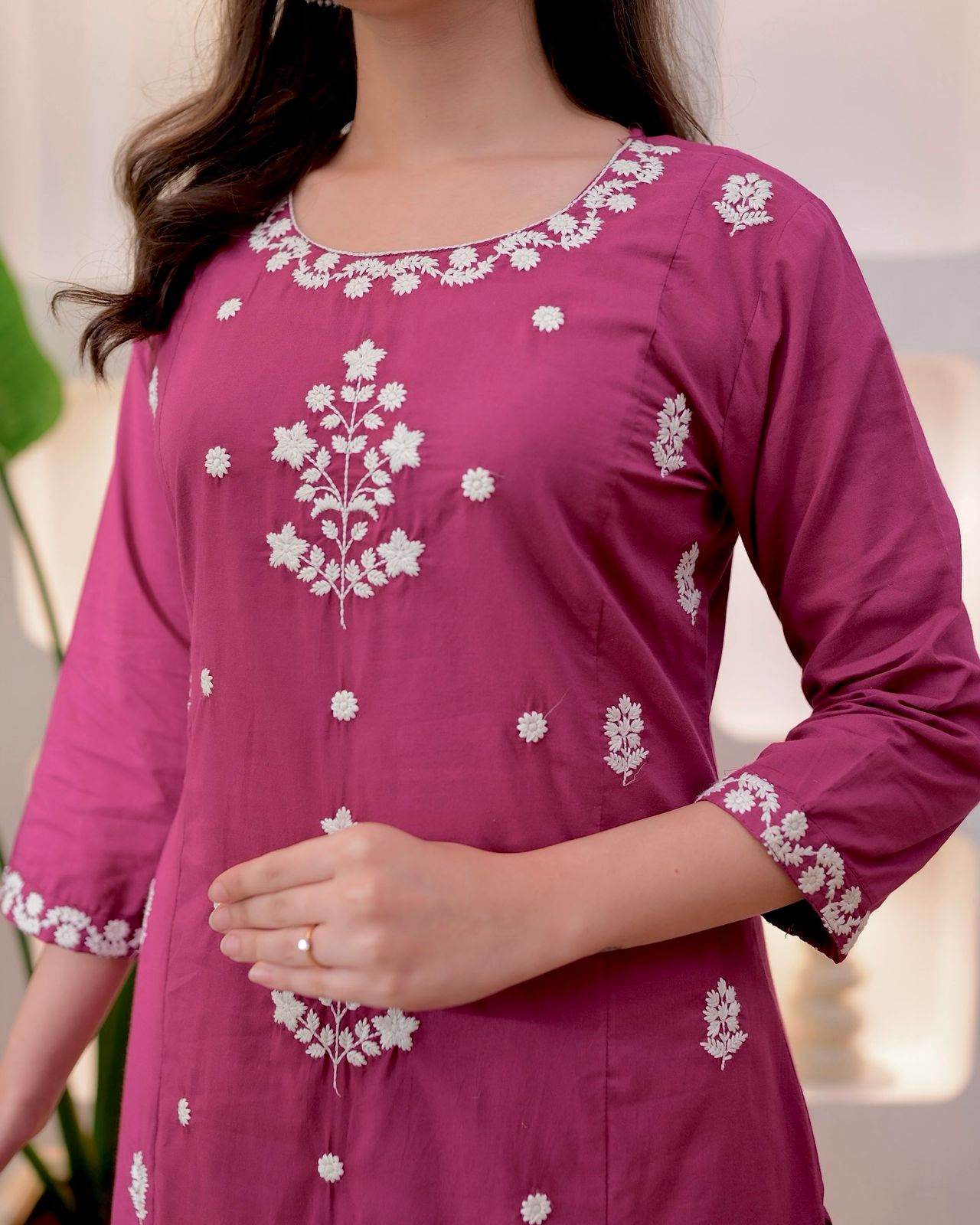 Gulveen Slub Reyon Embroidered Suit Set