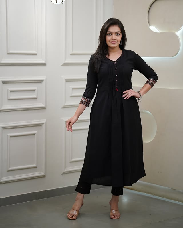 Black Monochrome Cotton Embroidered Kurti Pant Set