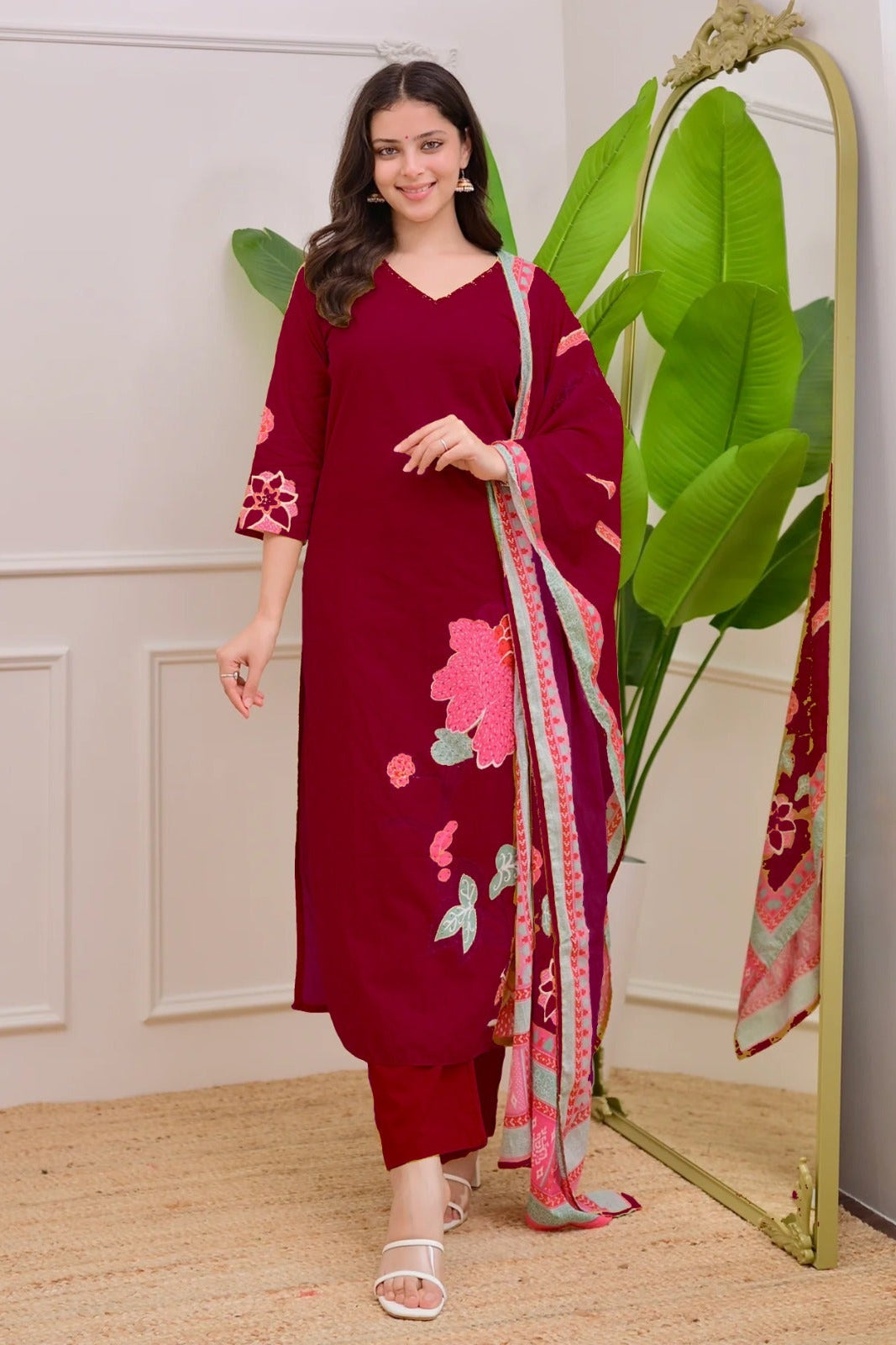 Maroon VastraSaaz Muslin Dupatta Set