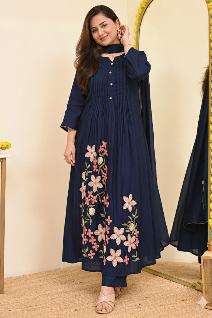 Zariya Pintex Work Kurta Pant Dupatta Set