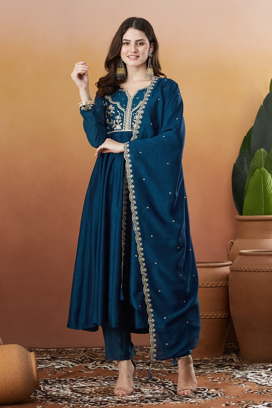 Kanika Morpanki Vichitra Silk Embroidered Kurta Set