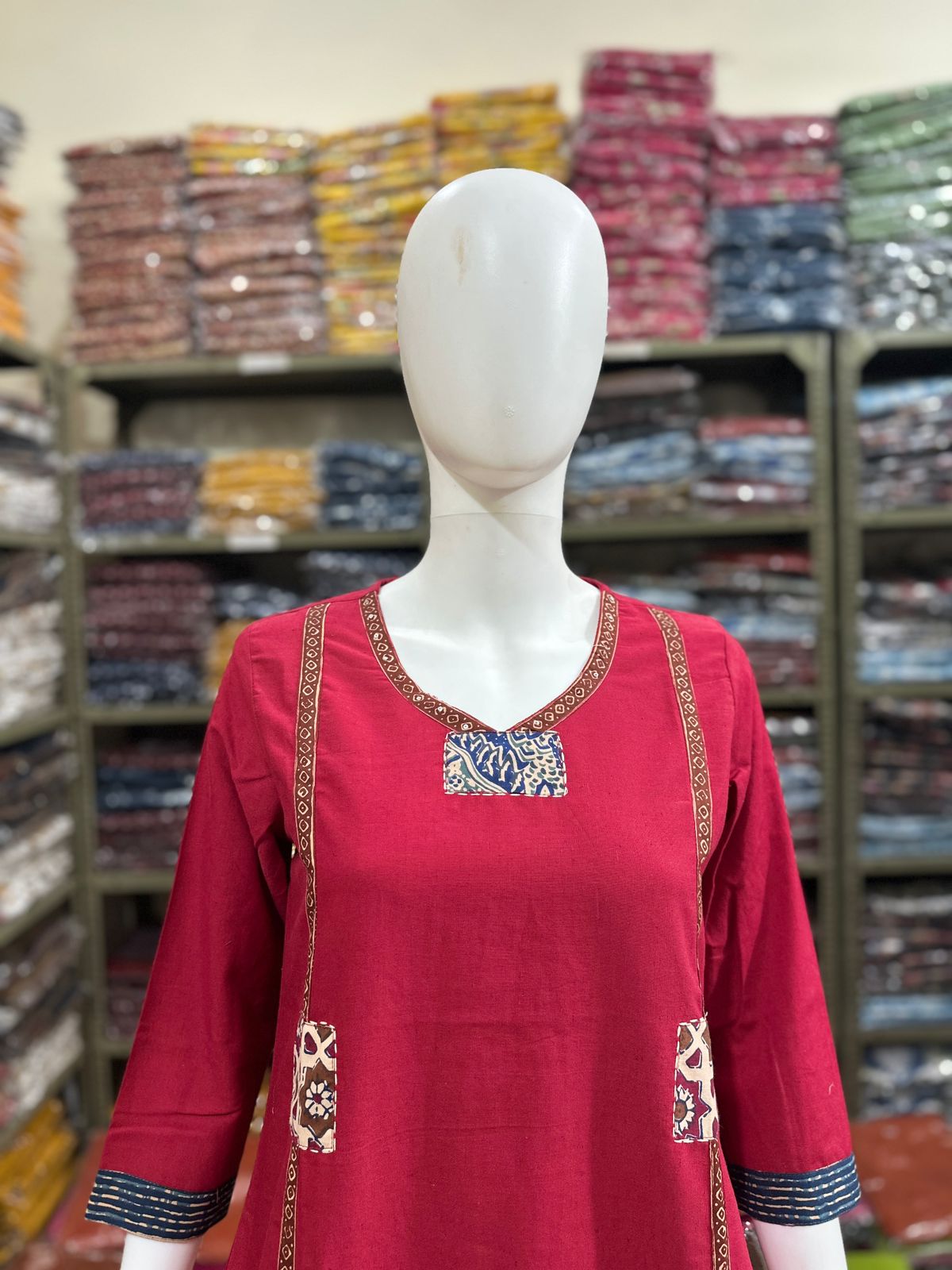 Aarohi Pechkari Cotton Flex Kurti Palazzo Set
