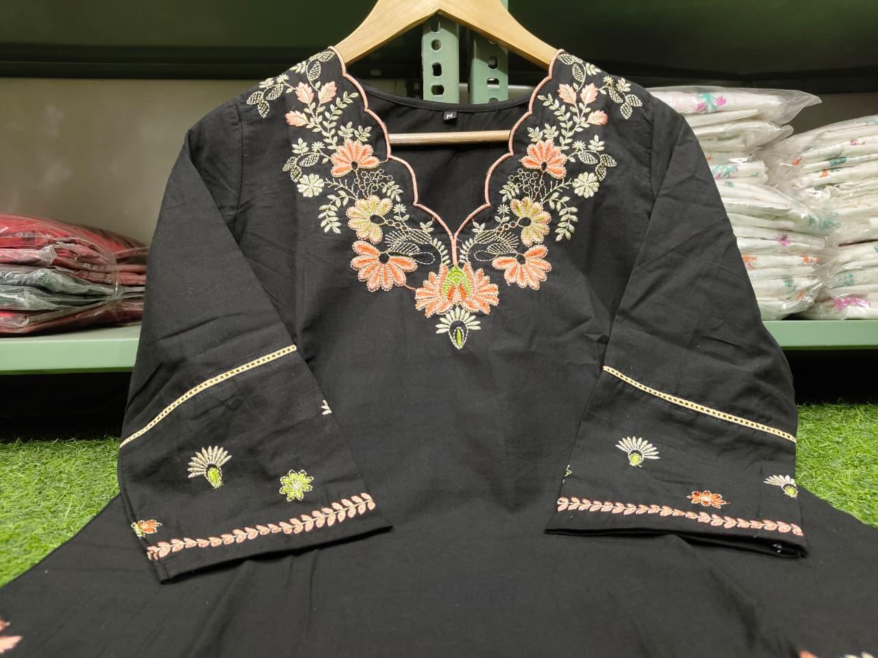 Noir Aabha Pure Cotton Embroidered Co-Ord Set