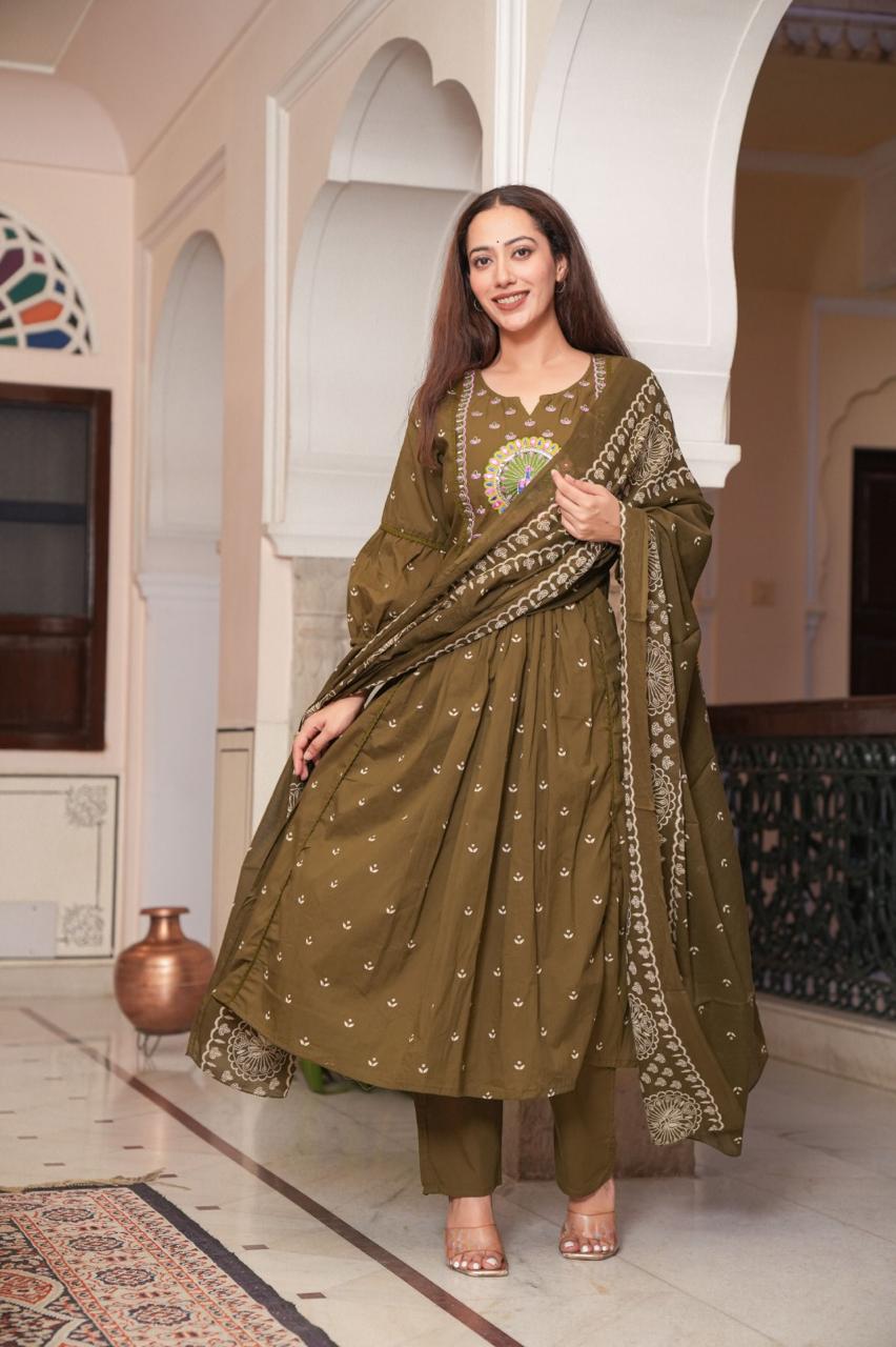 Mehendi Saaz Embroidered Anarkali Suit Set