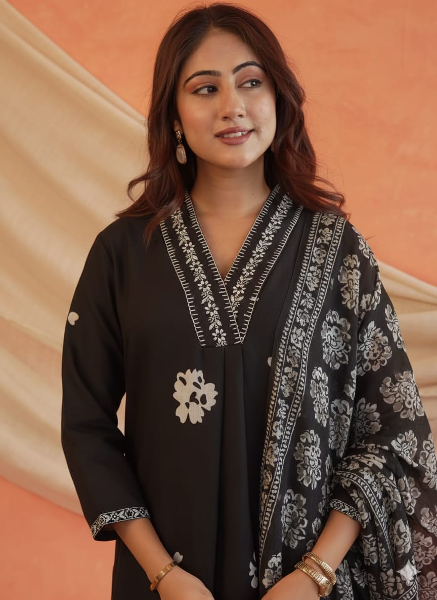 Aarya Cotton Embroidered Suit Set