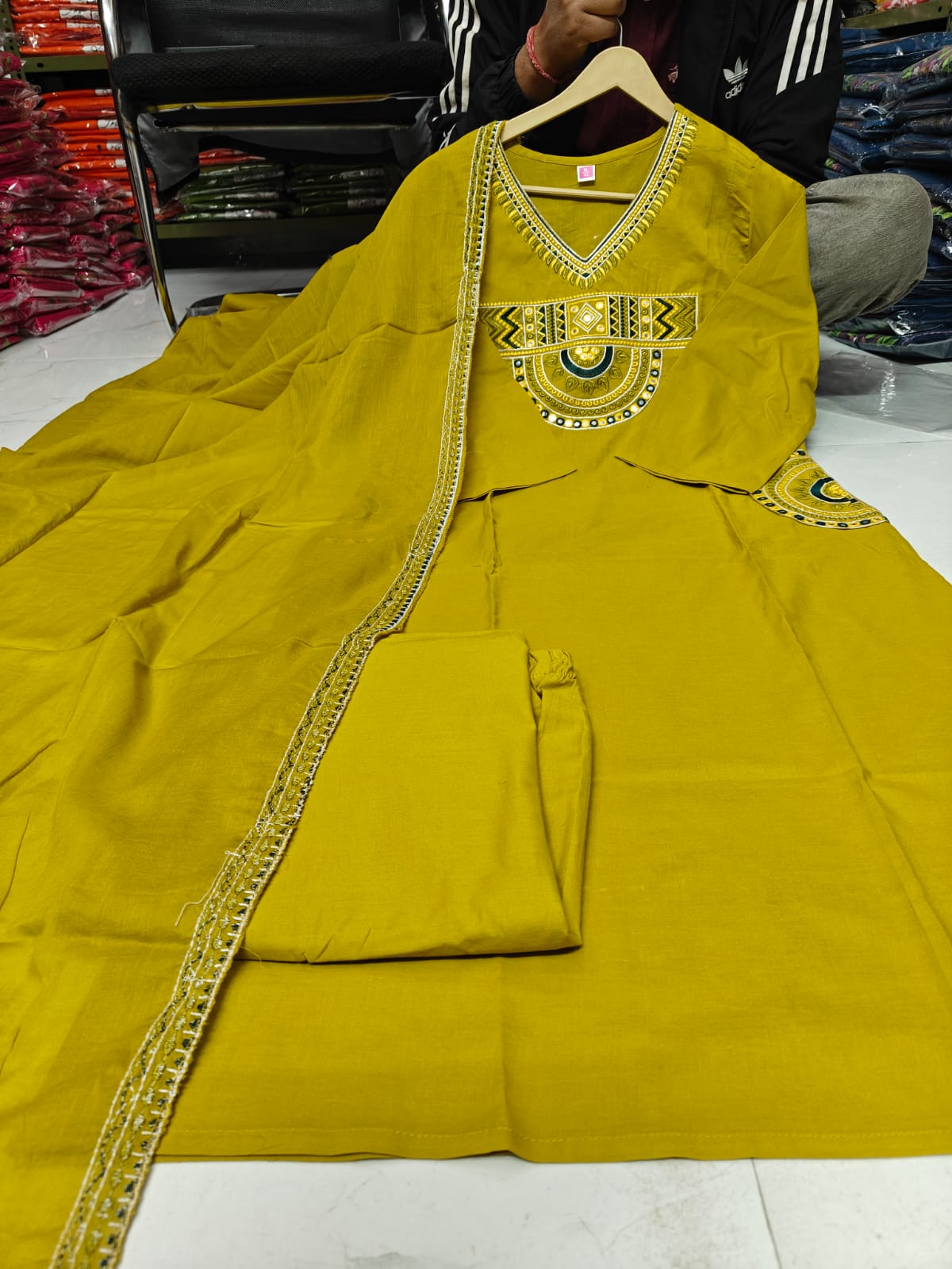 New Launch Puri Cotton Kurti Pant Dupatta Set