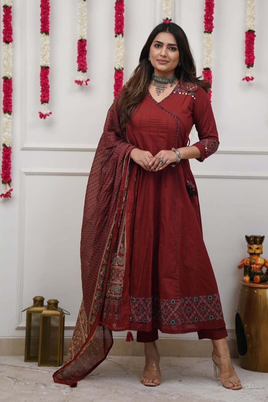 Shyamika Anarkali Kurti Pant Dupatta Set