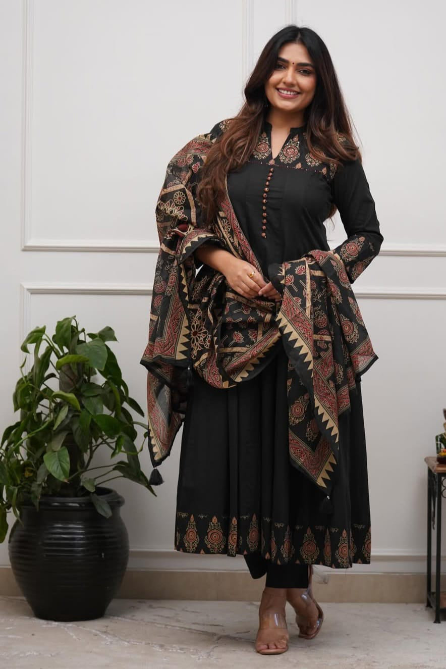 Black Katha Work Anarkali Kurta Set