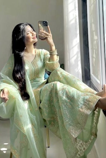 Noor Mahira Midnight Zari Plazo Set