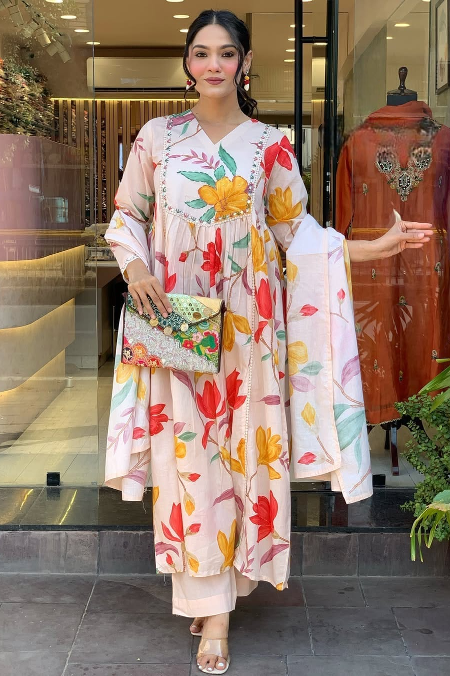 Creamvaani Printed Cotton Kurti Pant Dupatta Set