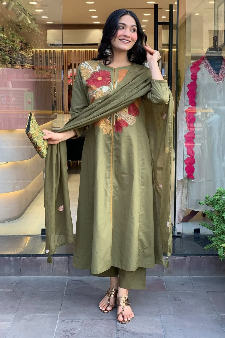 Mehervana Premium Embroidered Cotton Kurti Set