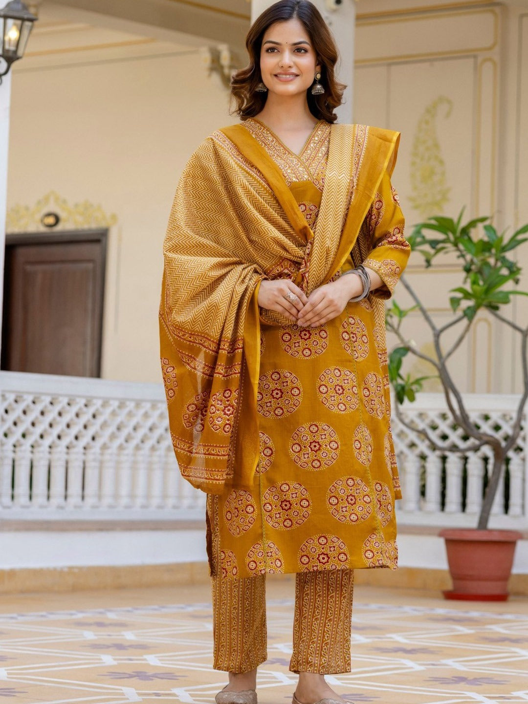 Peetambara Azrak Floral V-Neck Cotton Suit Set