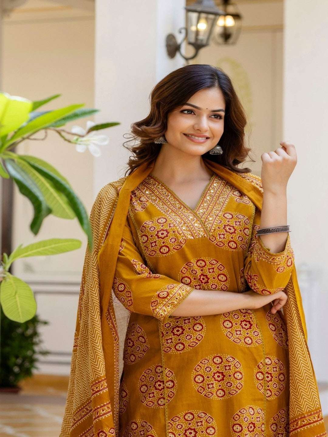 Peetambara Azrak Floral V-Neck Cotton Suit Set